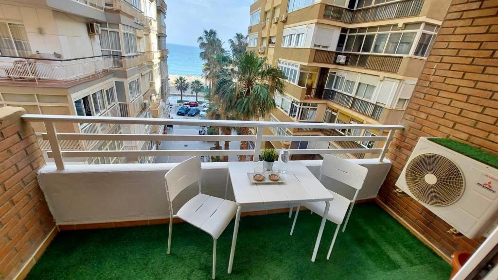 Apartmán Malagueta Blue Màlaga Exteriér fotografie